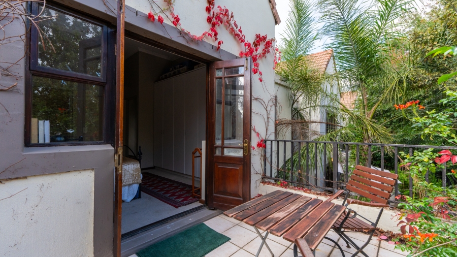 2 Bedroom Property for Sale in Boschenmeer Golf Country Estate Western Cape
